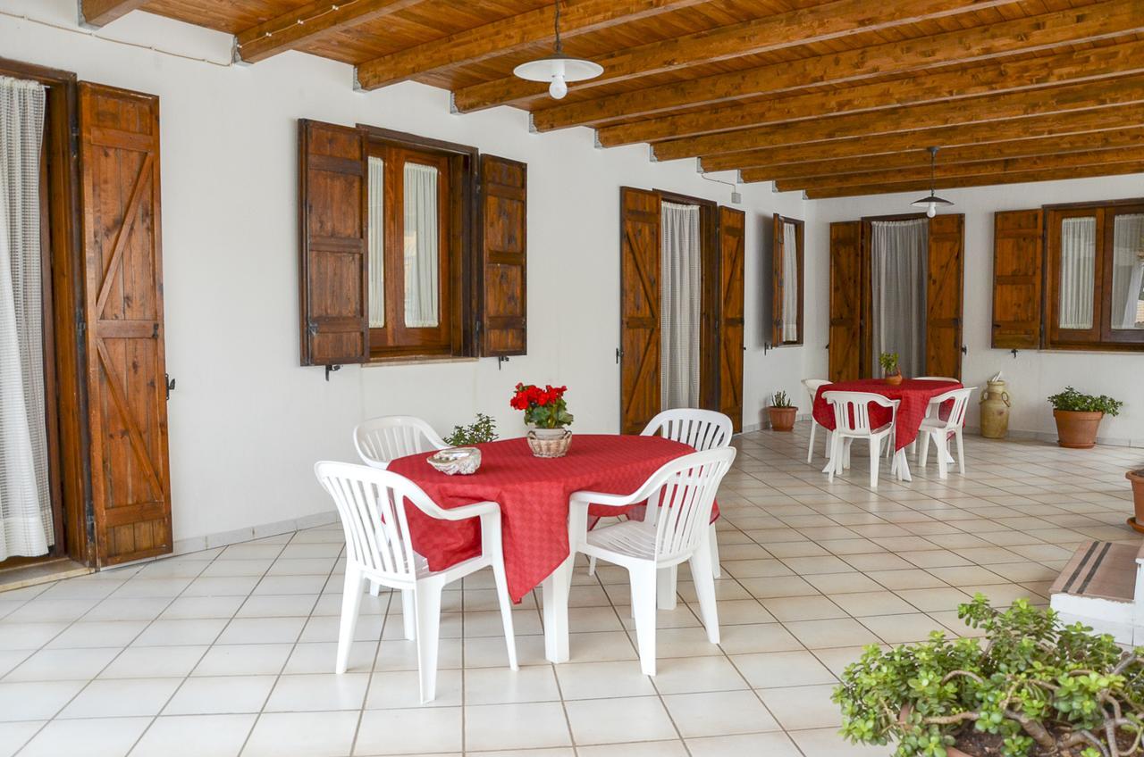 Ferienwohnung La Grande Palma Castelluzzo Exterior foto