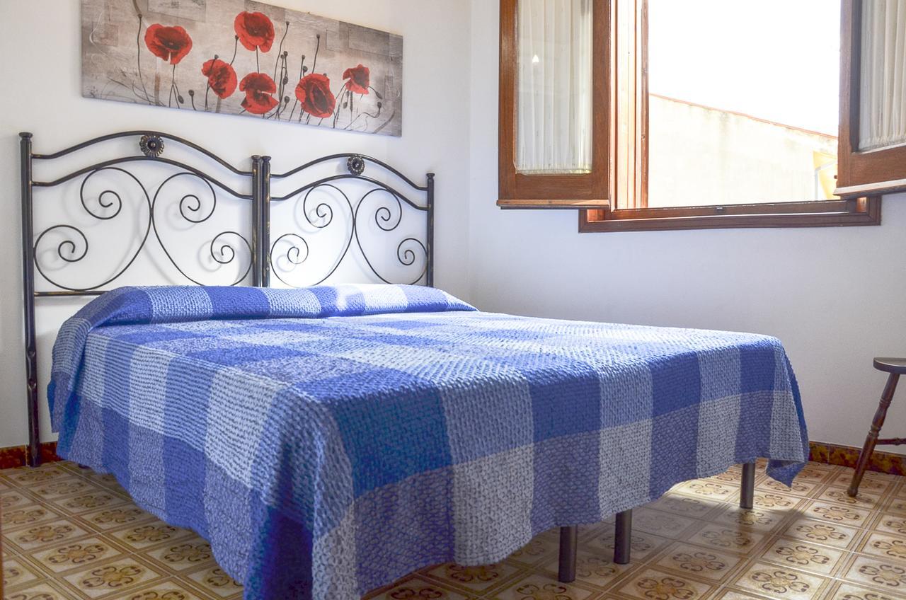 Ferienwohnung La Grande Palma Castelluzzo Exterior foto
